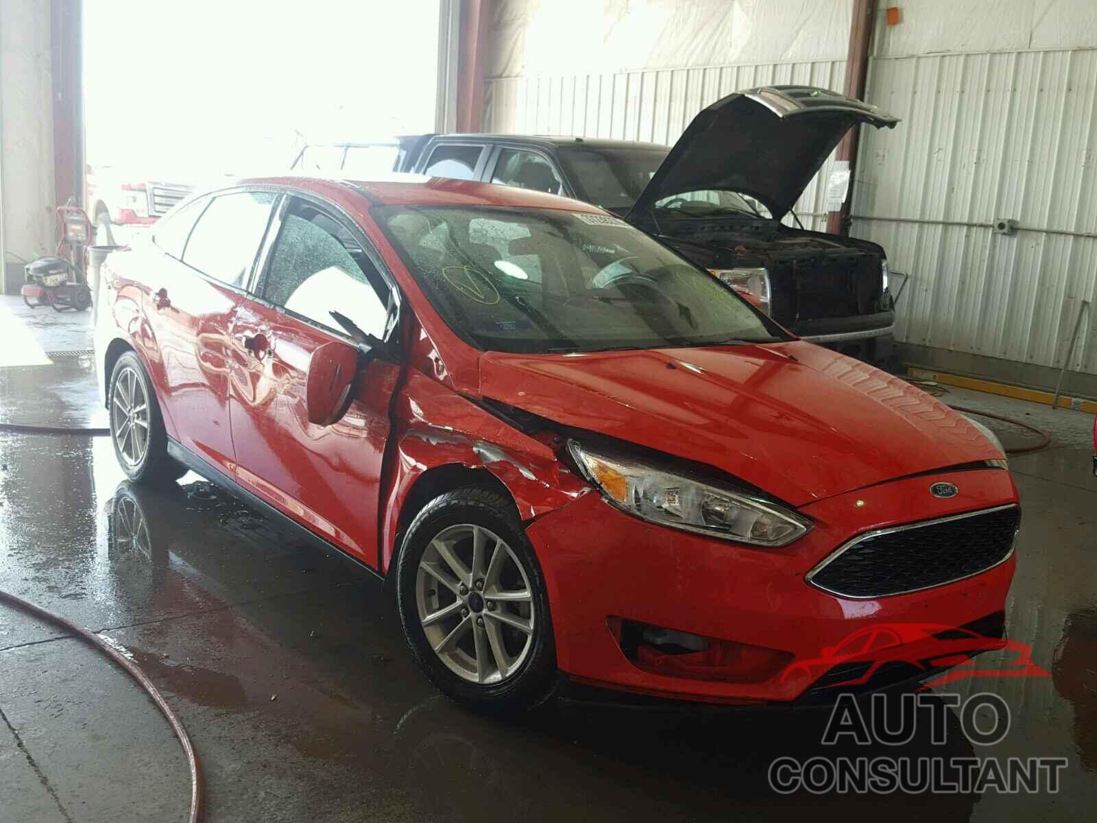 FORD FOCUS 2015 - 1FADP3F28FL240823