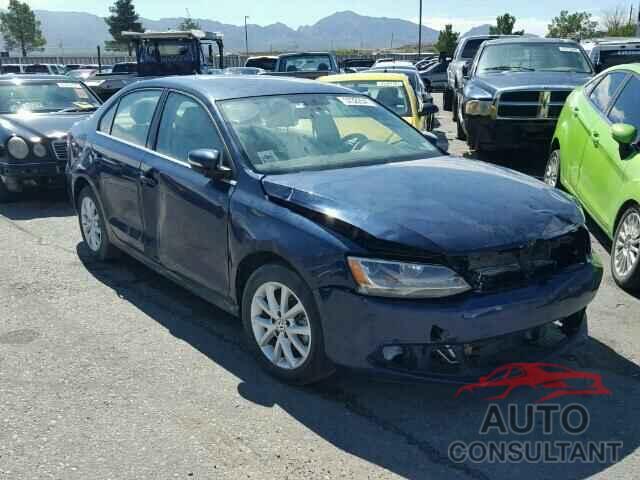 VOLKSWAGEN JETTA 2014 - 3VWD17AJ7EM362066