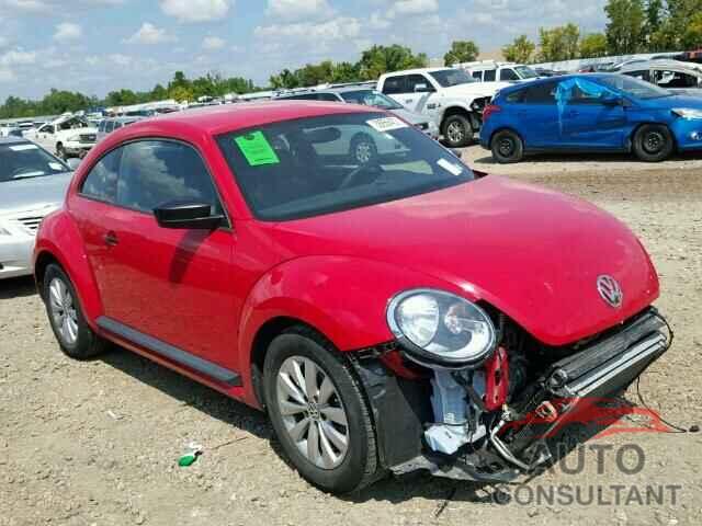 VOLKSWAGEN BEETLE 2015 - 3VWF17AT5FM628096