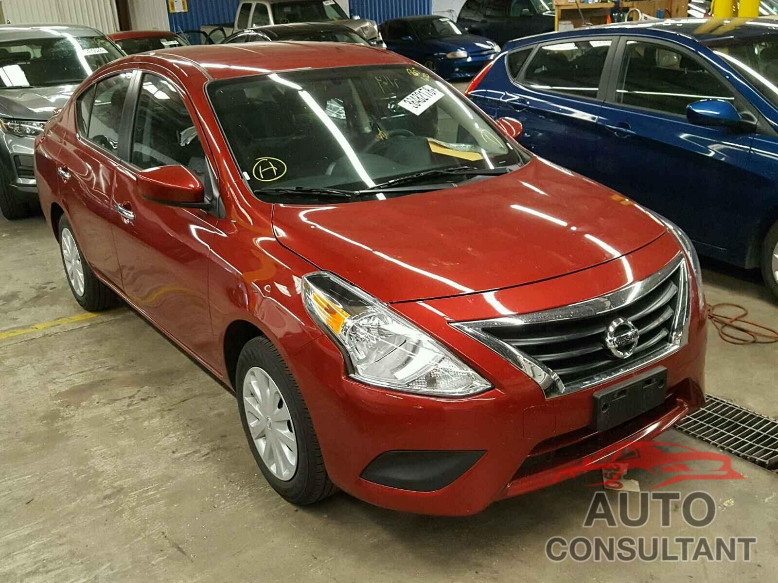 NISSAN VERSA 2018 - 3N1CN7AP5JL864200