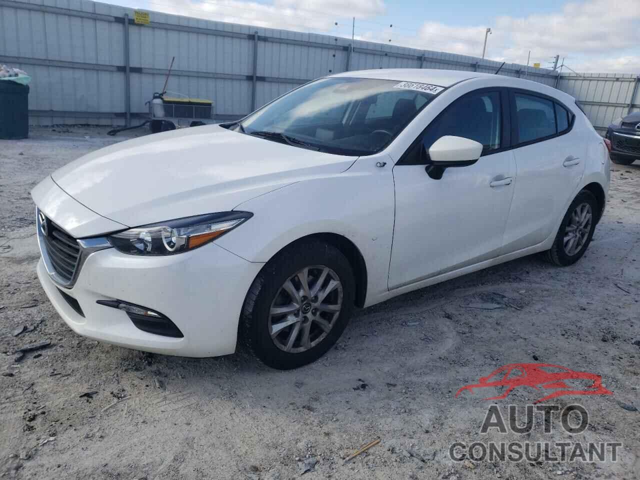 MAZDA 3 2018 - 3MZBN1K78JM235199