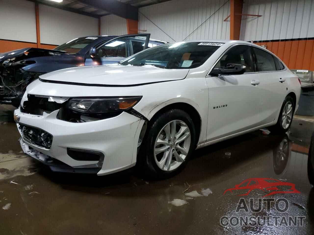 CHEVROLET MALIBU 2017 - 1G1ZE5ST9HF107482