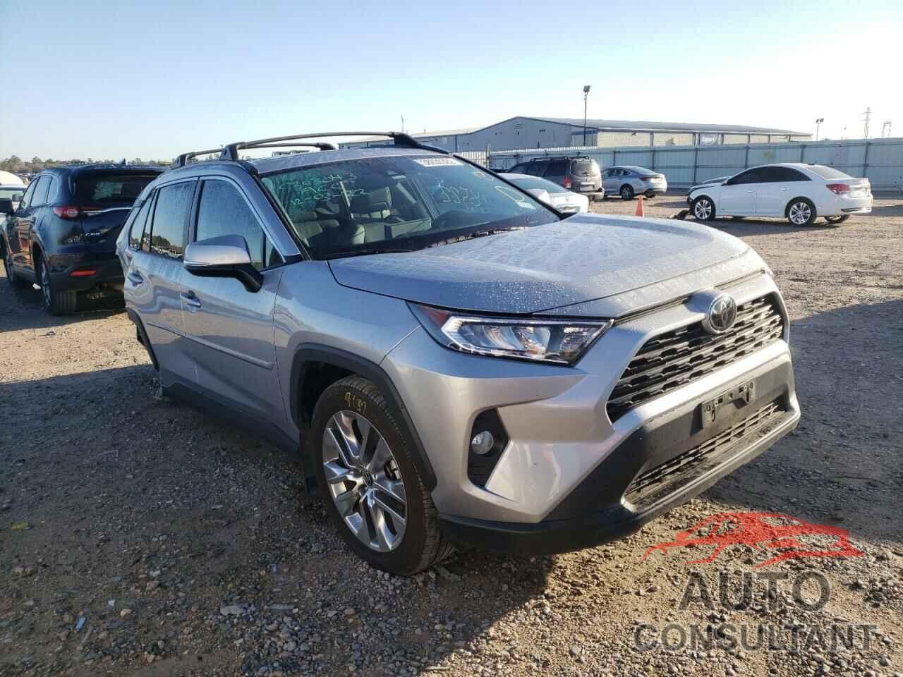 TOYOTA RAV4 2021 - 2T3C1RFV0MC137346