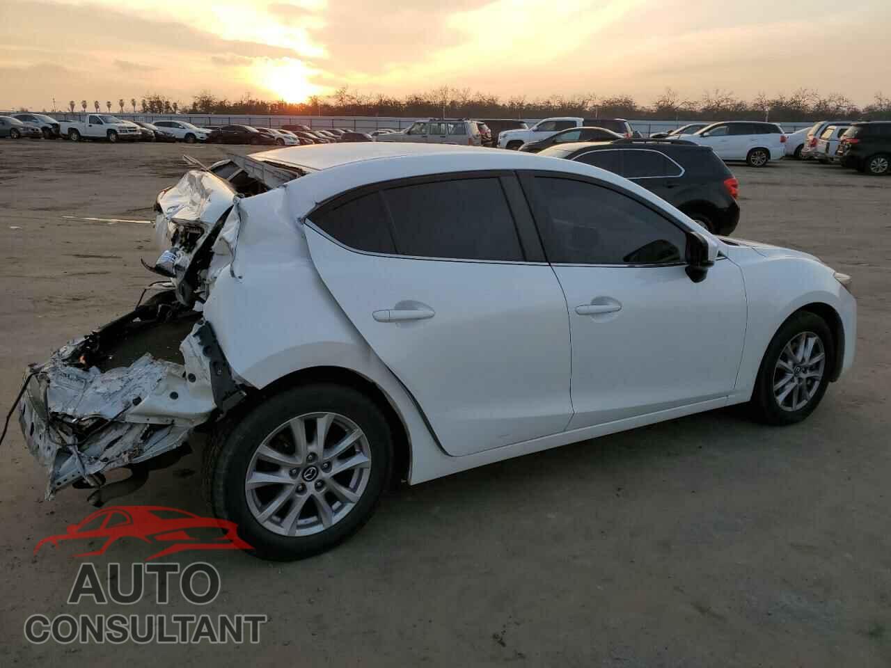 MAZDA 3 2017 - 3MZBN1U74HM110787