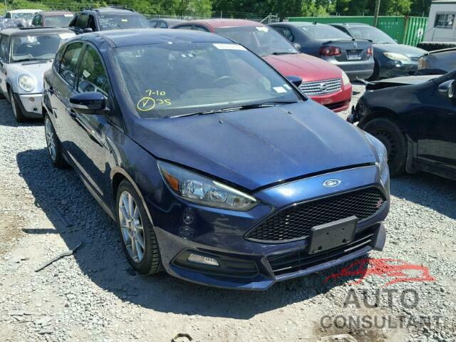FORD FOCUS 2017 - 1FADP3L95HL281222