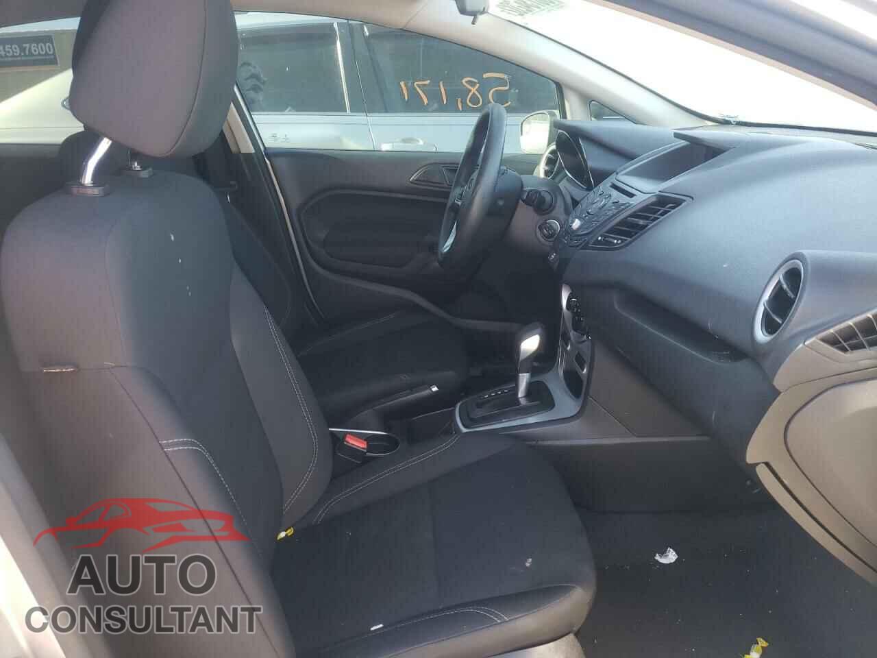 FORD FIESTA 2019 - 3FADP4EJ7KM147945