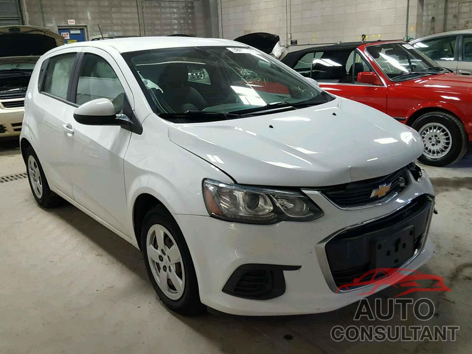 CHEVROLET SONIC 2017 - 1G1JG6SH2H4136102