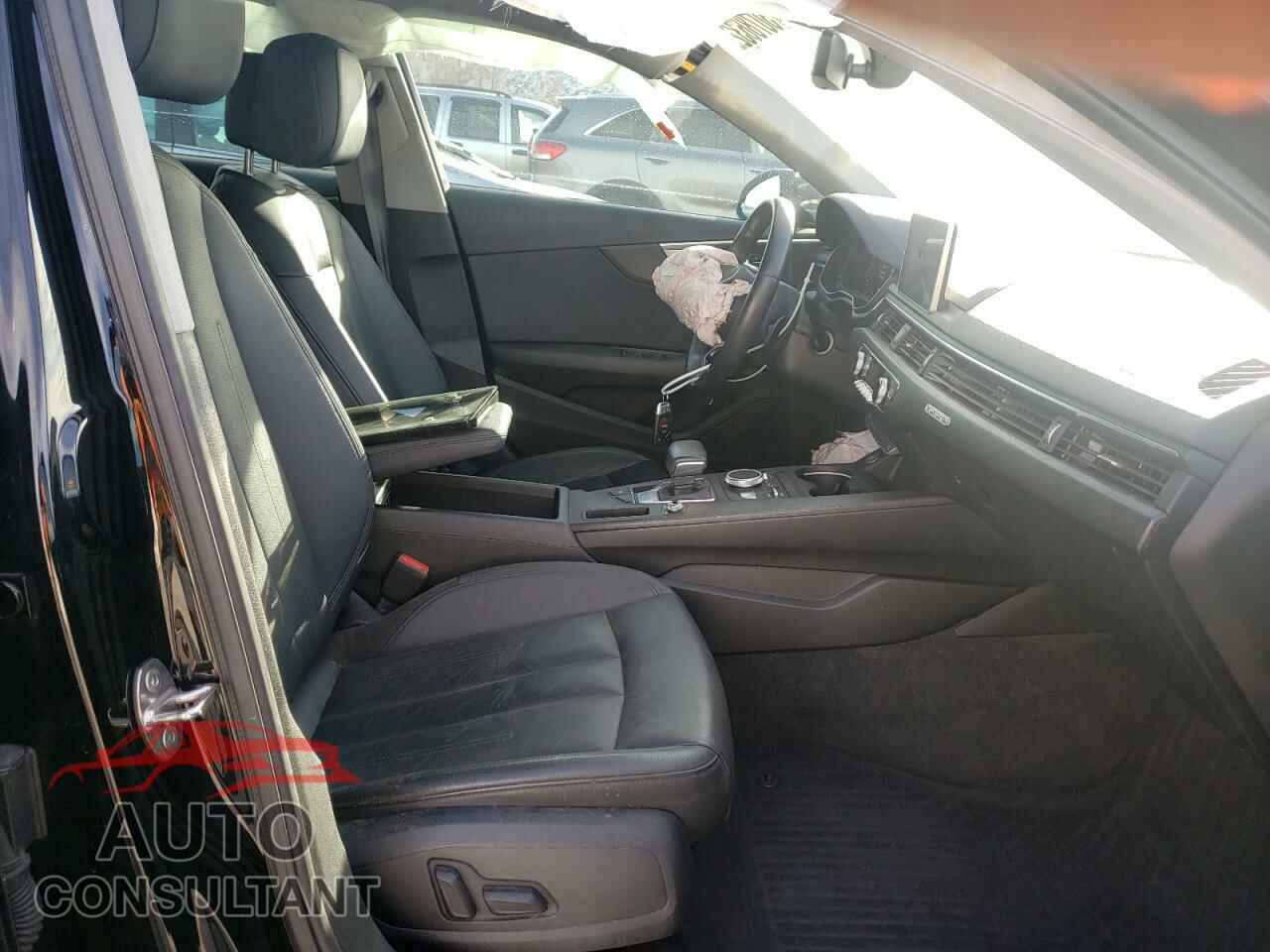 AUDI A4 2017 - WAUDNAF40HN047043