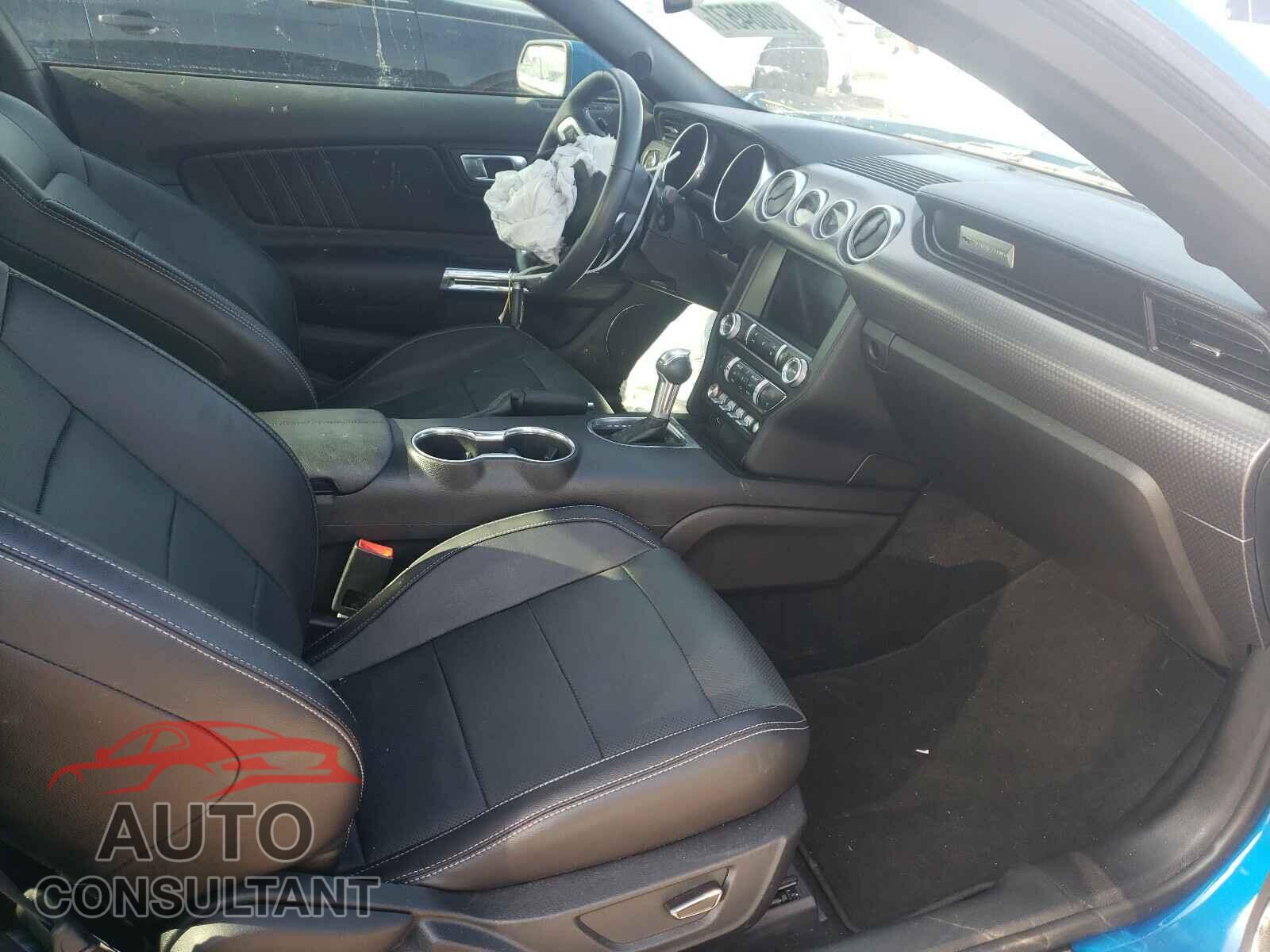 FORD MUSTANG 2019 - 1FA6P8CF5K5201487