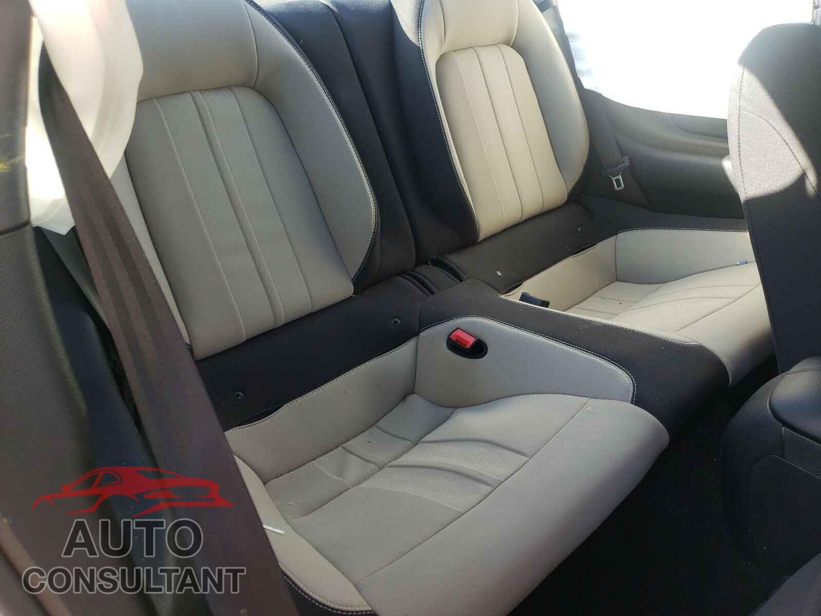 FORD MUSTANG 2019 - 1FA6P8TH8K5128908