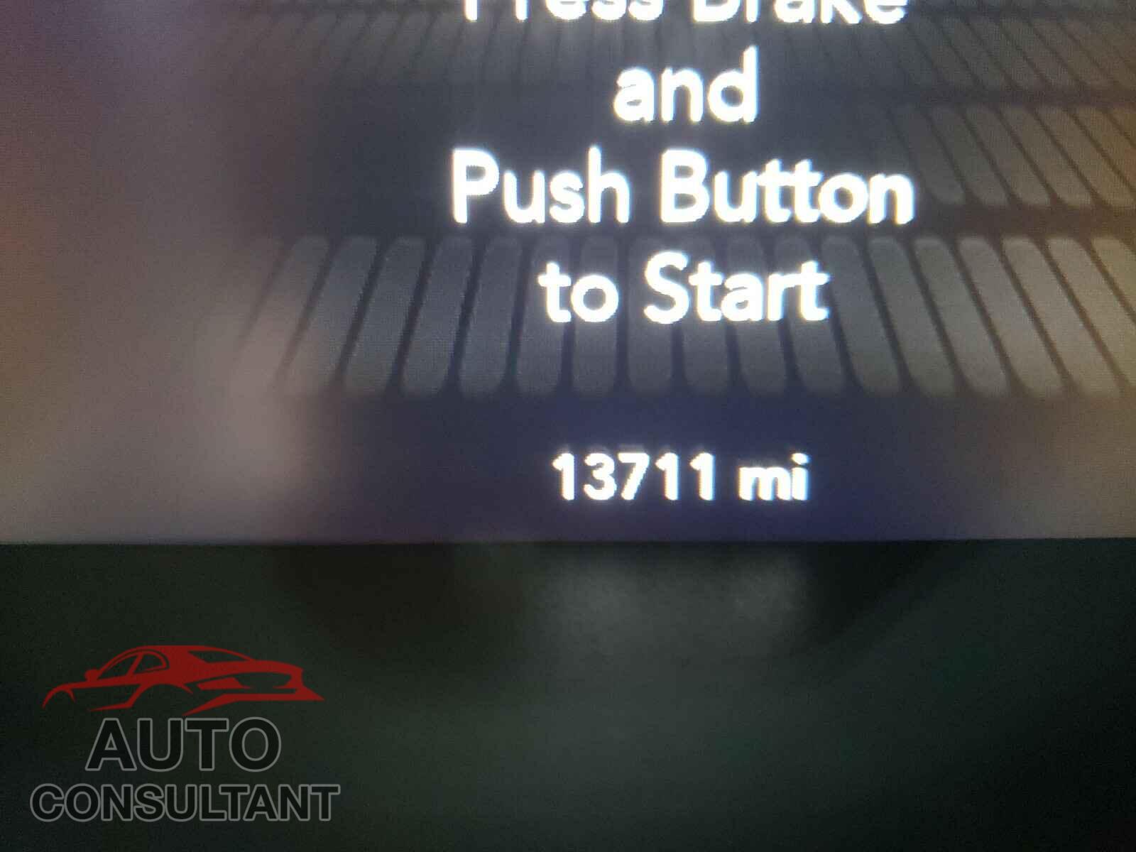 DODGE CHALLENGER 2019 - 2C3CDZBT4KH741624