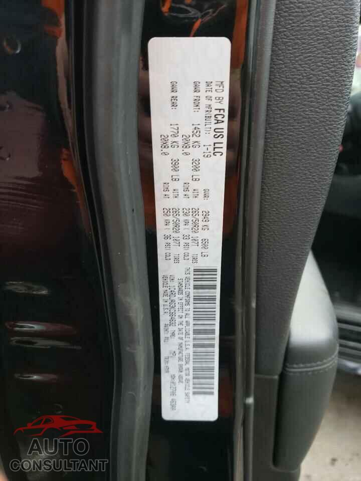 DODGE DURANGO 2019 - 1C4RDJAG3KC664632
