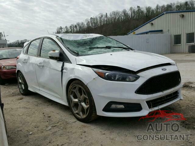 FORD FOCUS 2017 - 1FADP3L91HL318301