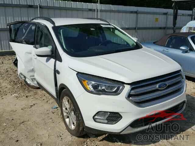 FORD ESCAPE 2017 - 1FMCU0GD6HUC27610