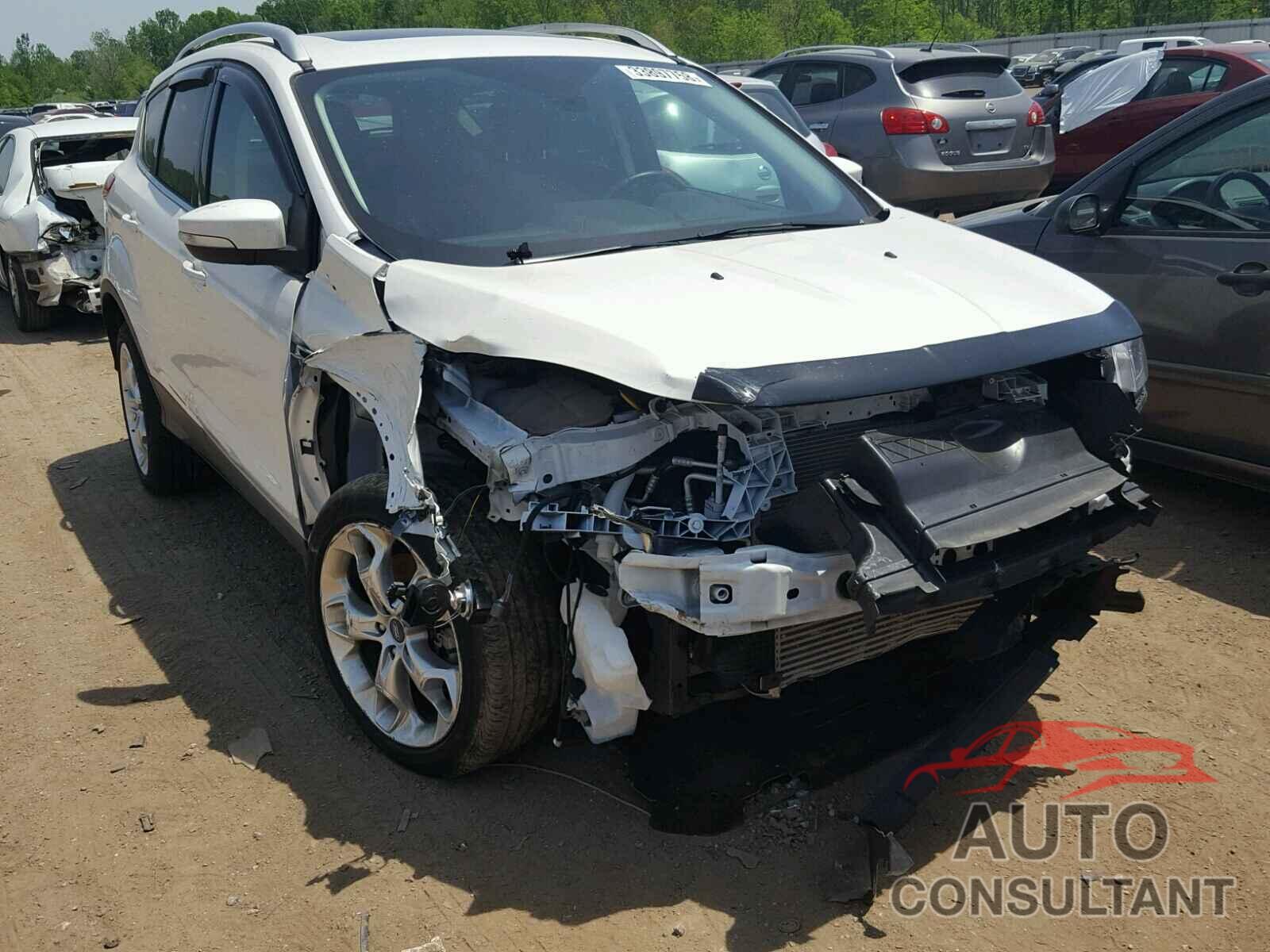 FORD ESCAPE 2015 - 1FMCU9J93FUC23438