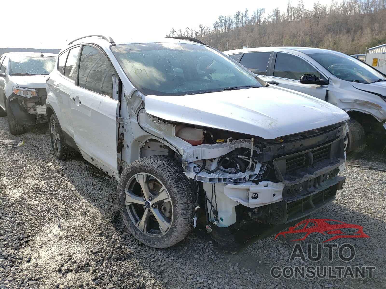 FORD ESCAPE 2017 - 1FMCU9GD1HUA09286