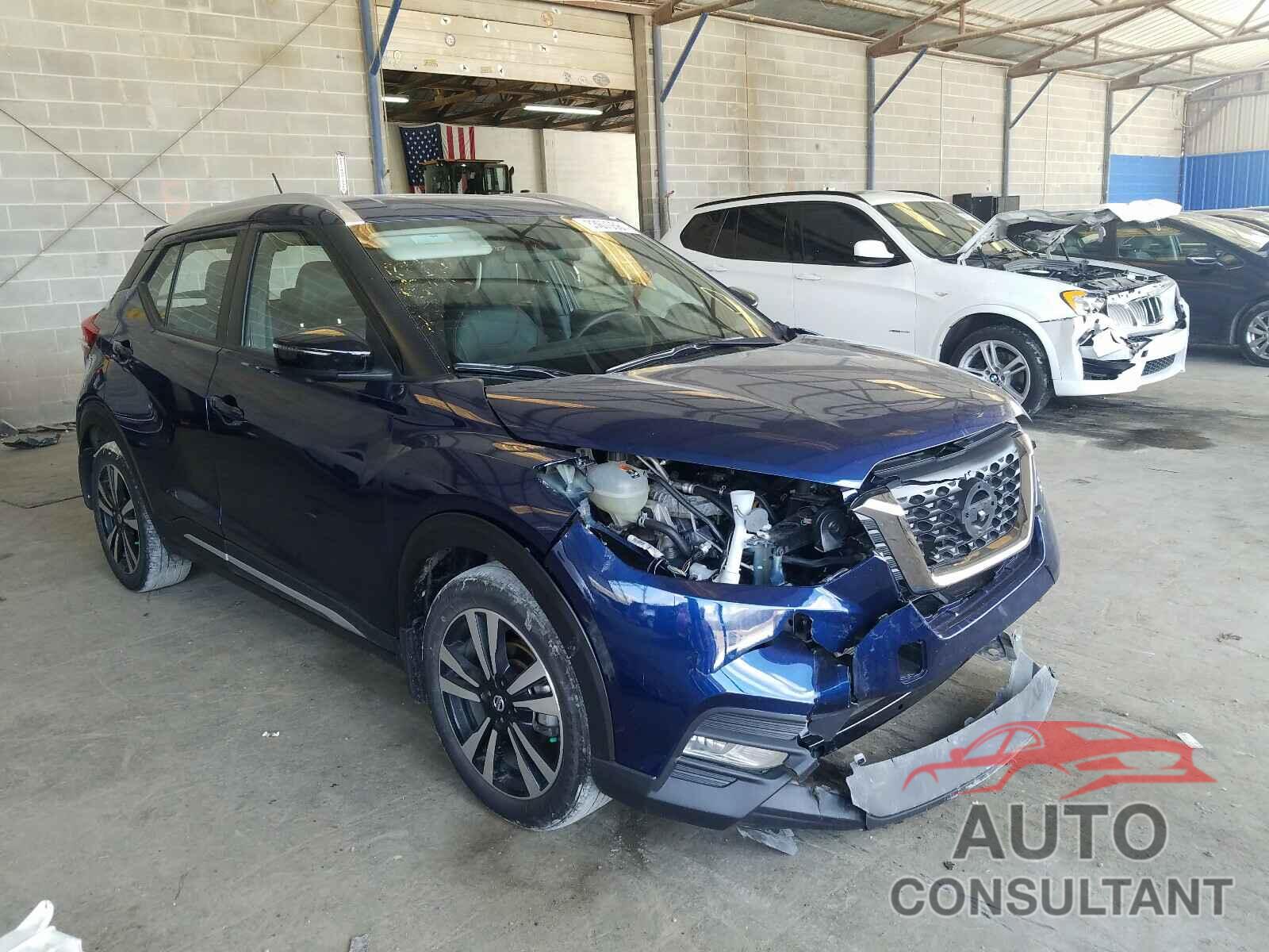NISSAN KICKS 2019 - 3N1CP5CU2KL556131