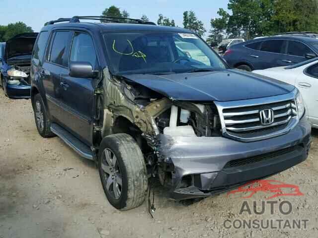 HONDA PILOT 2015 - 5FNYF3H96FB011570