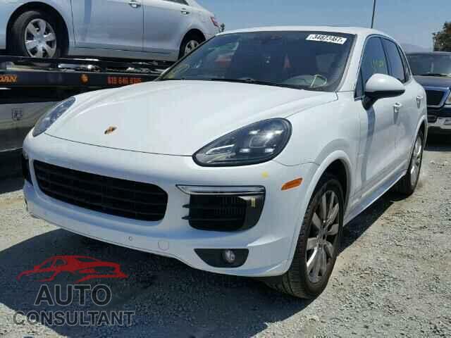 PORSCHE CAYENNE 2015 - WP1AB2A29FLA60410