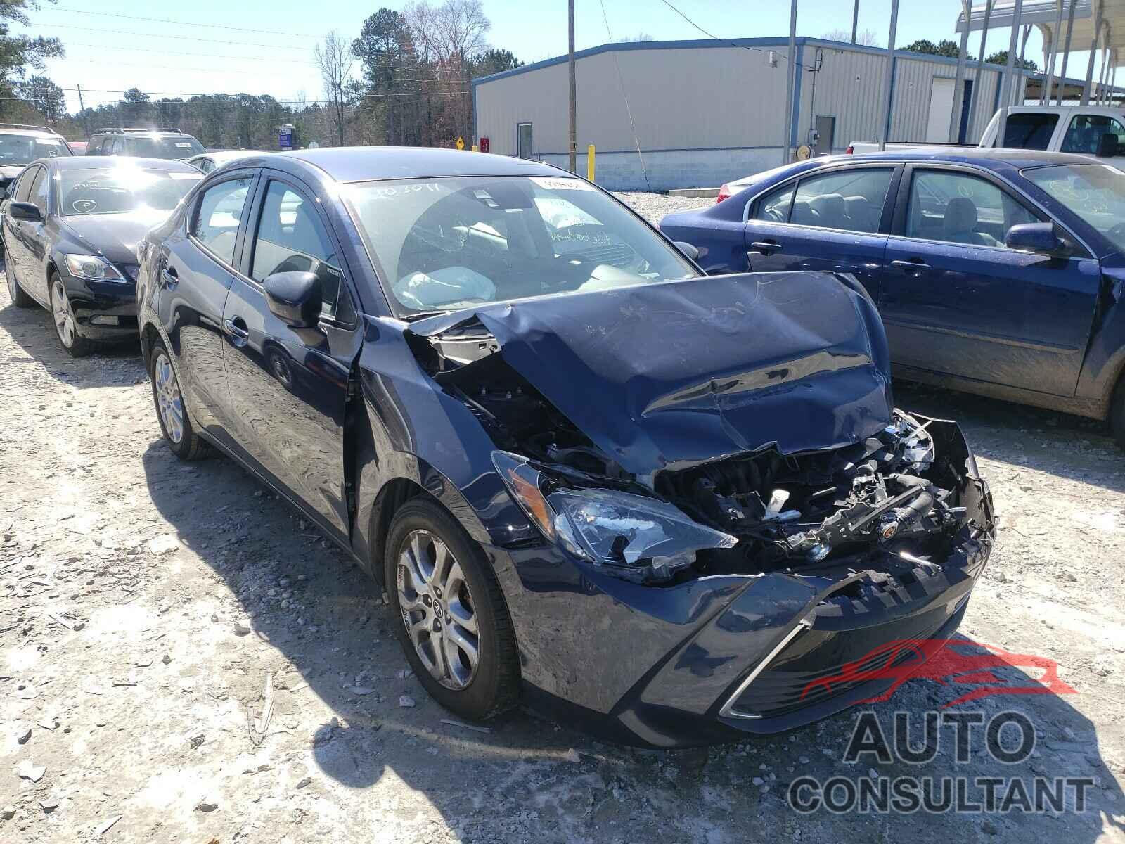 TOYOTA YARIS 2018 - 3MYDLBYV4JY333363