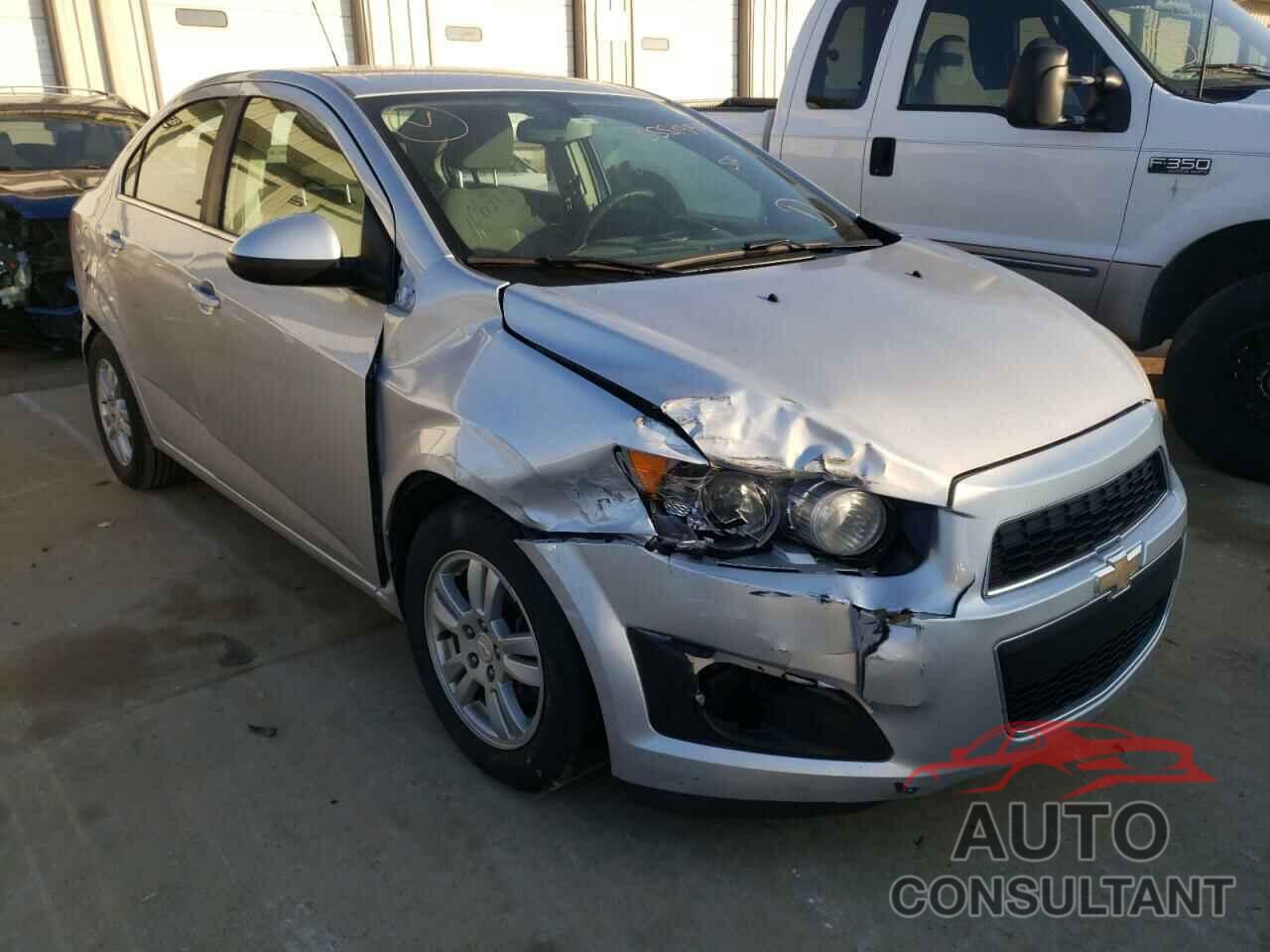 CHEVROLET SONIC 2016 - 1G1JC5SH5G4165484