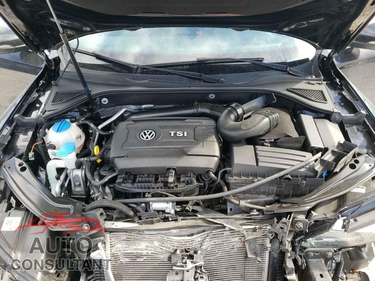 VOLKSWAGEN PASSAT 2017 - 1VWAT7A35HC021138