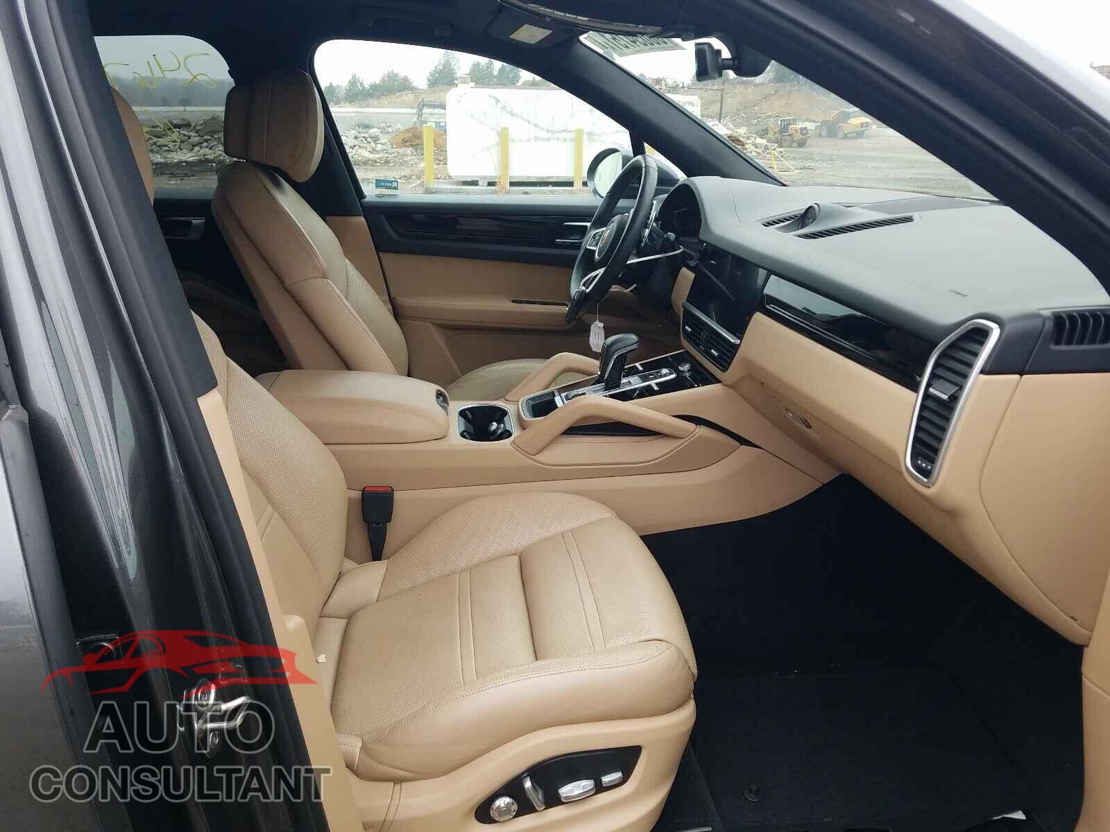 PORSCHE CAYENNE 2019 - WP1AA2AY1KDA06496