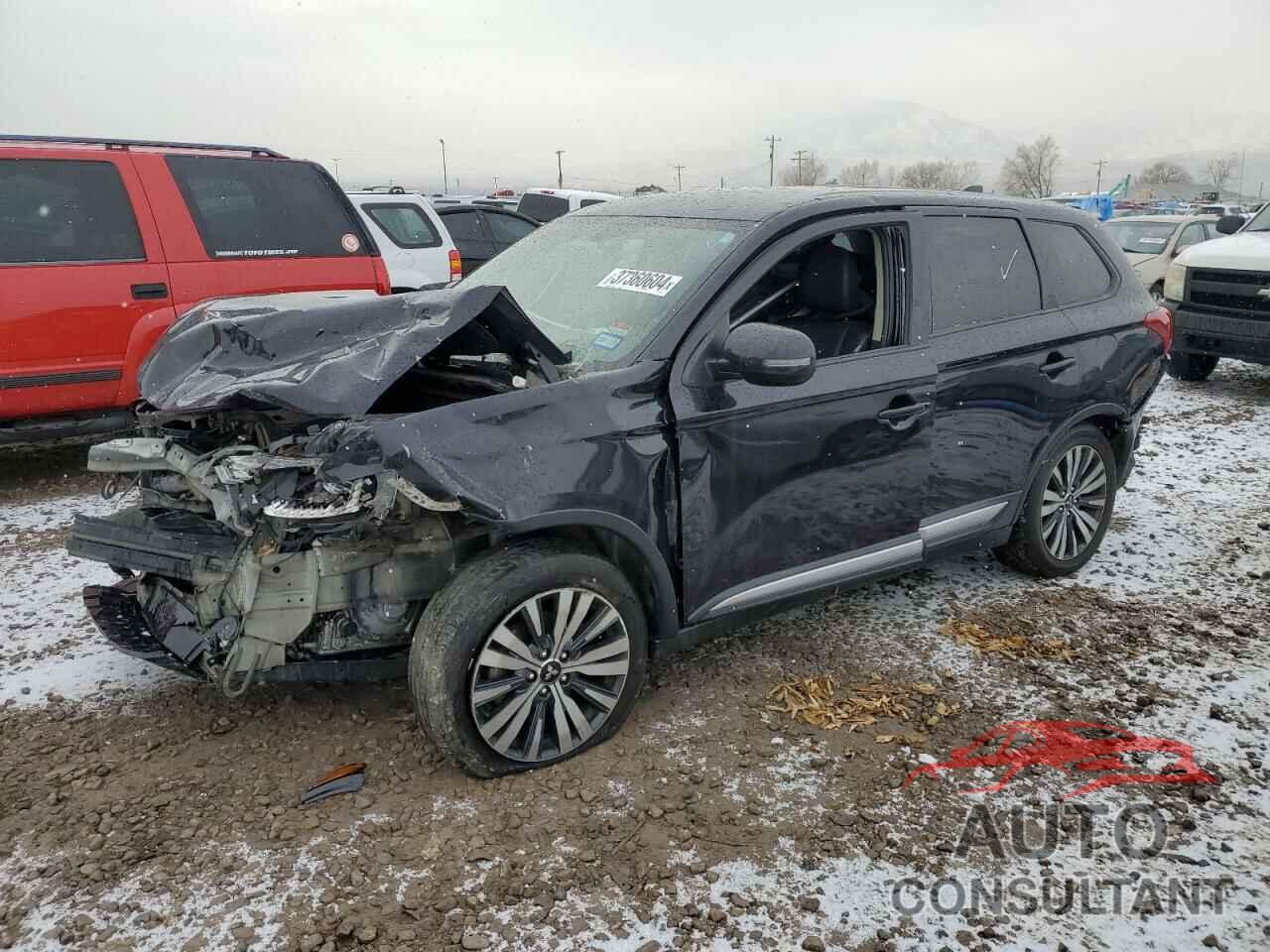 MITSUBISHI OUTLANDER 2019 - JA4AD3A30KZ027579