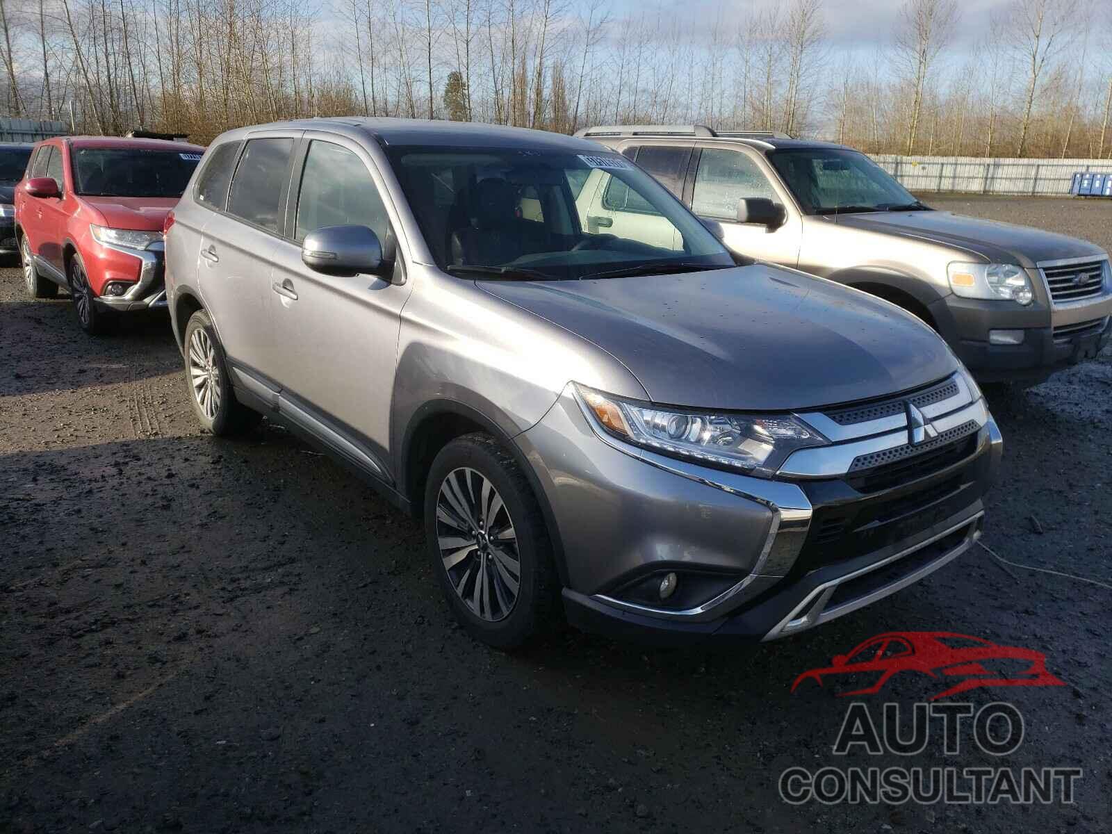 MITSUBISHI OUTLANDER 2019 - JA4AD3A34KJ000948