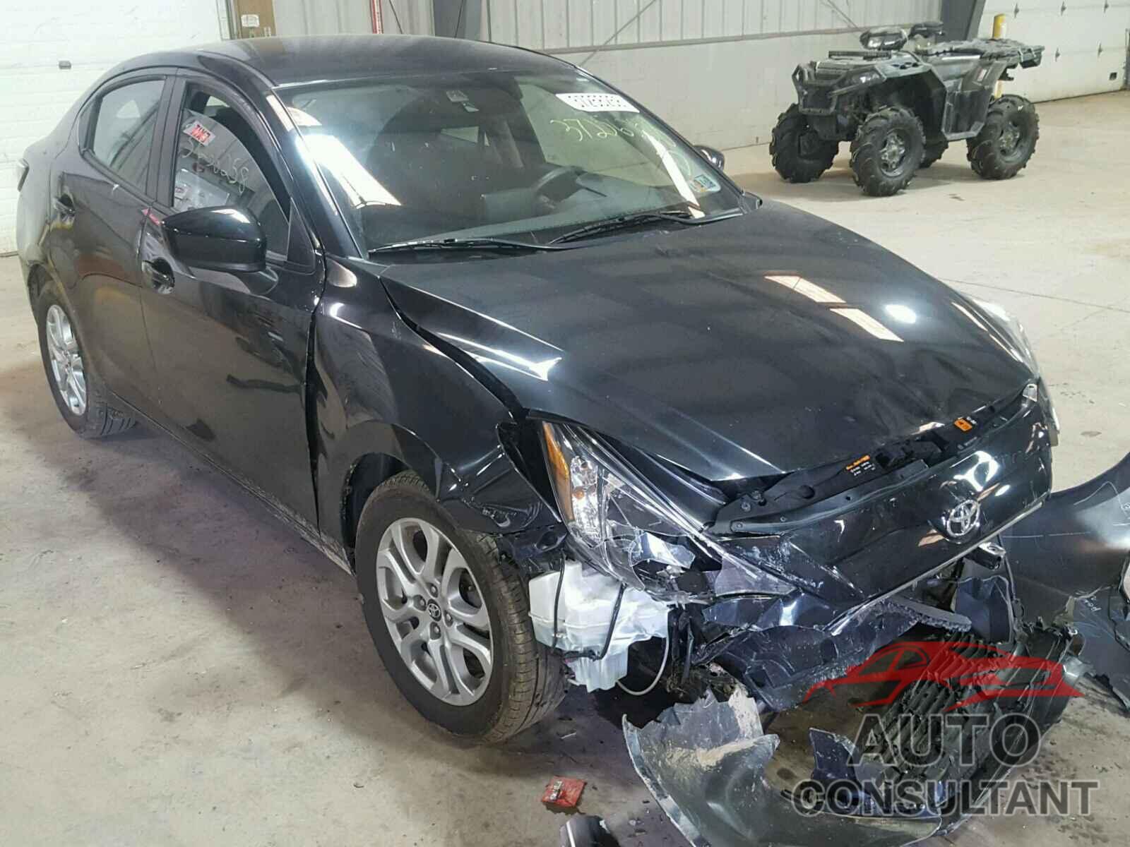 TOYOTA YARIS 2017 - 3MYDLBYV8HY158951