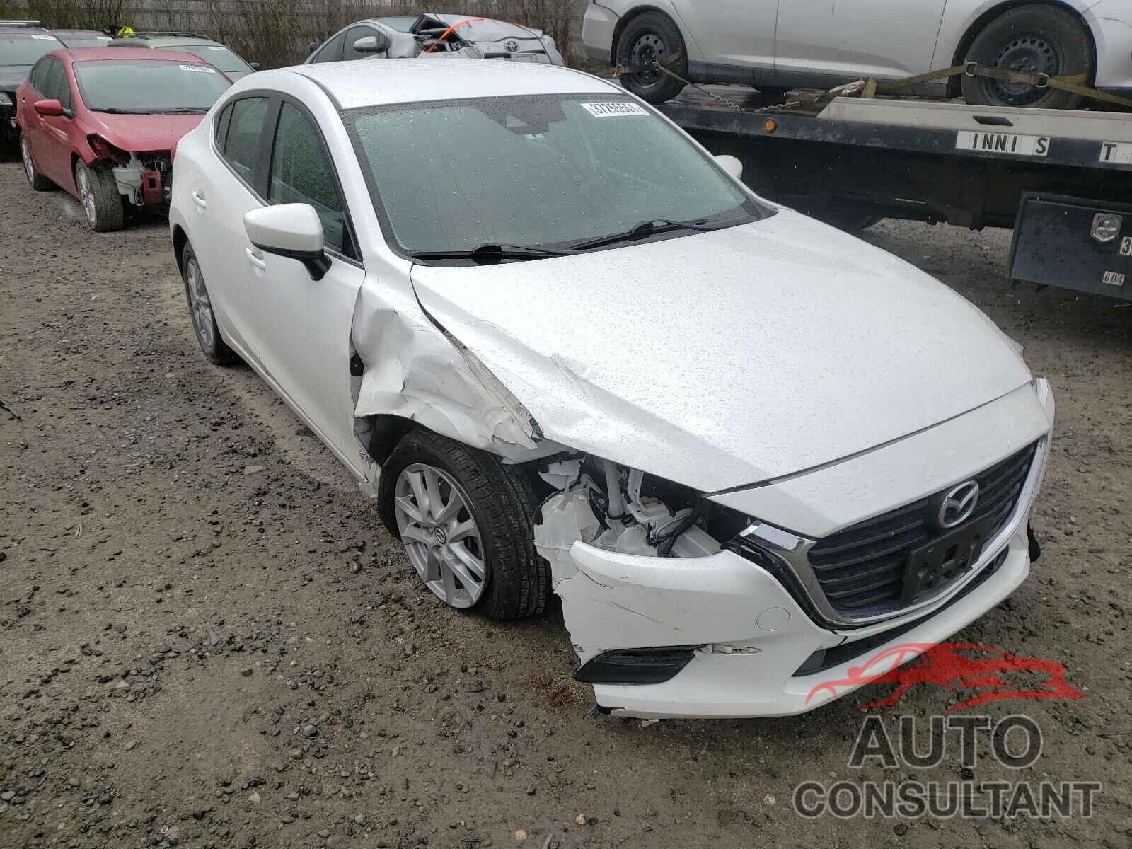 MAZDA 3 2018 - 3MZBN1U78JM175020