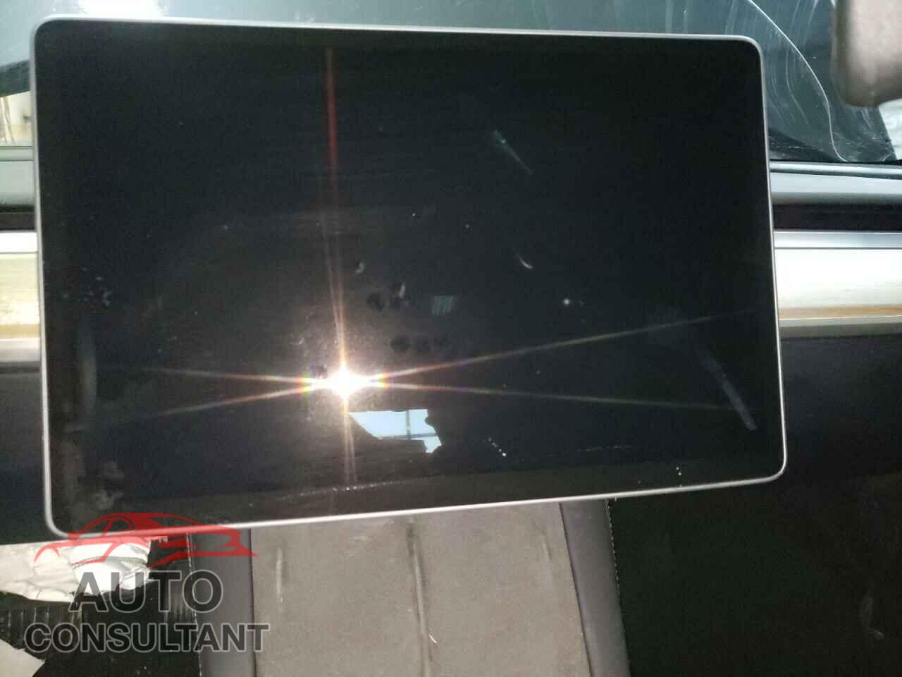 TESLA MODEL 3 2022 - 5YJ3E1EA2NF286142