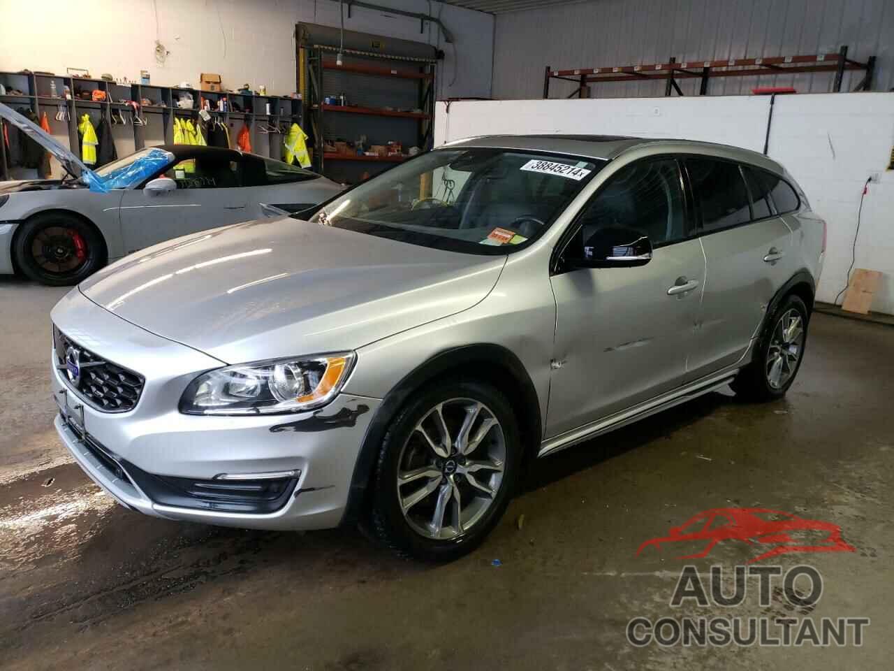 VOLVO V60 2018 - YV440MWKXJ2055222