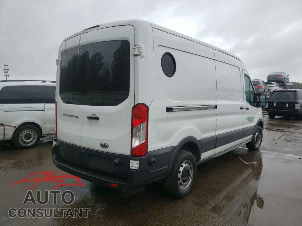 FORD TRANSIT CO 2017 - 1FTYR2CMXHKB42052