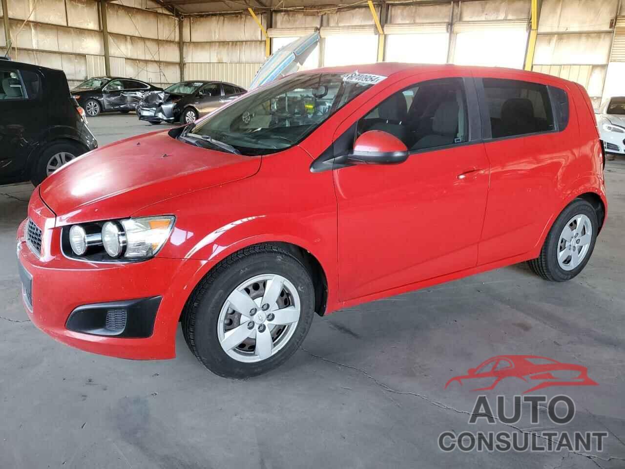 CHEVROLET SONIC 2016 - 1G1JA6SH2G4181847