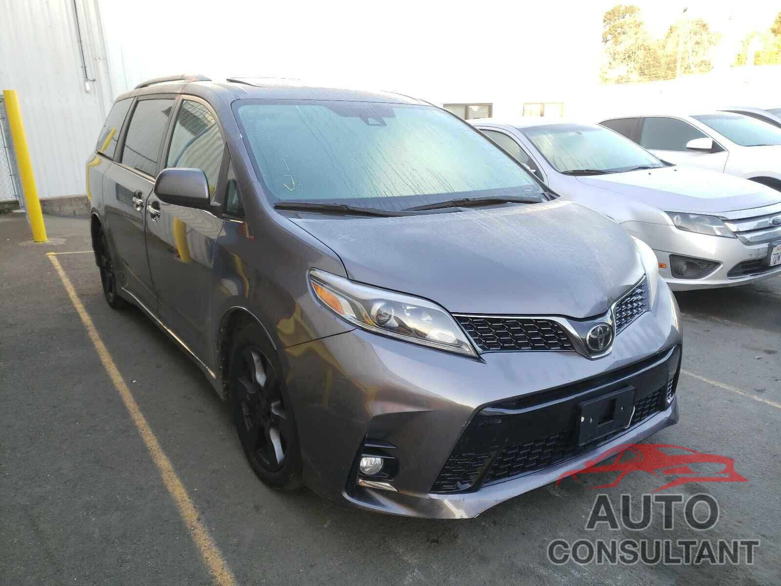 TOYOTA SIENNA 2019 - 5TDXZ3DC5KS987561