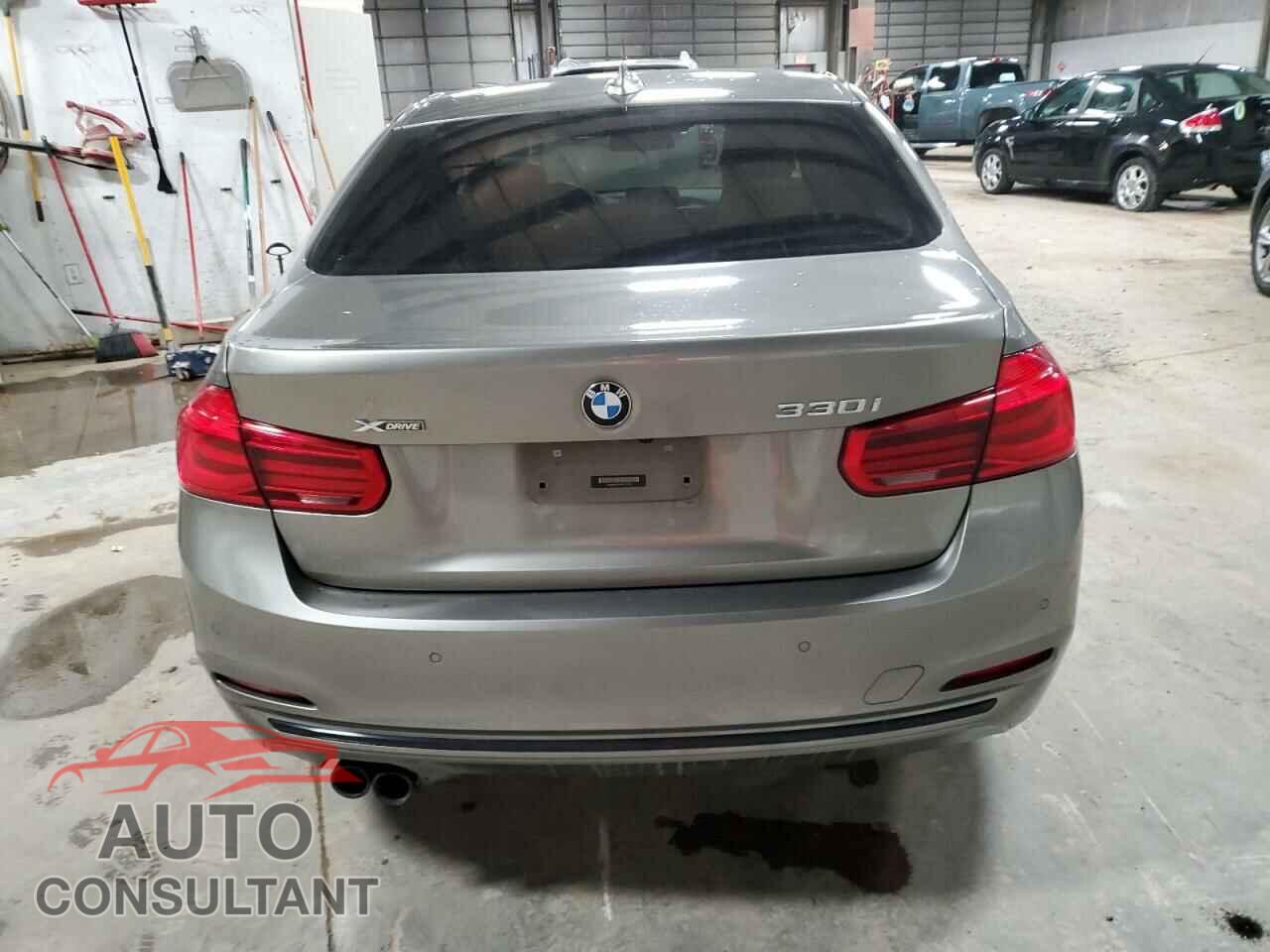 BMW 3 SERIES 2017 - WBA8D9C34HA011796