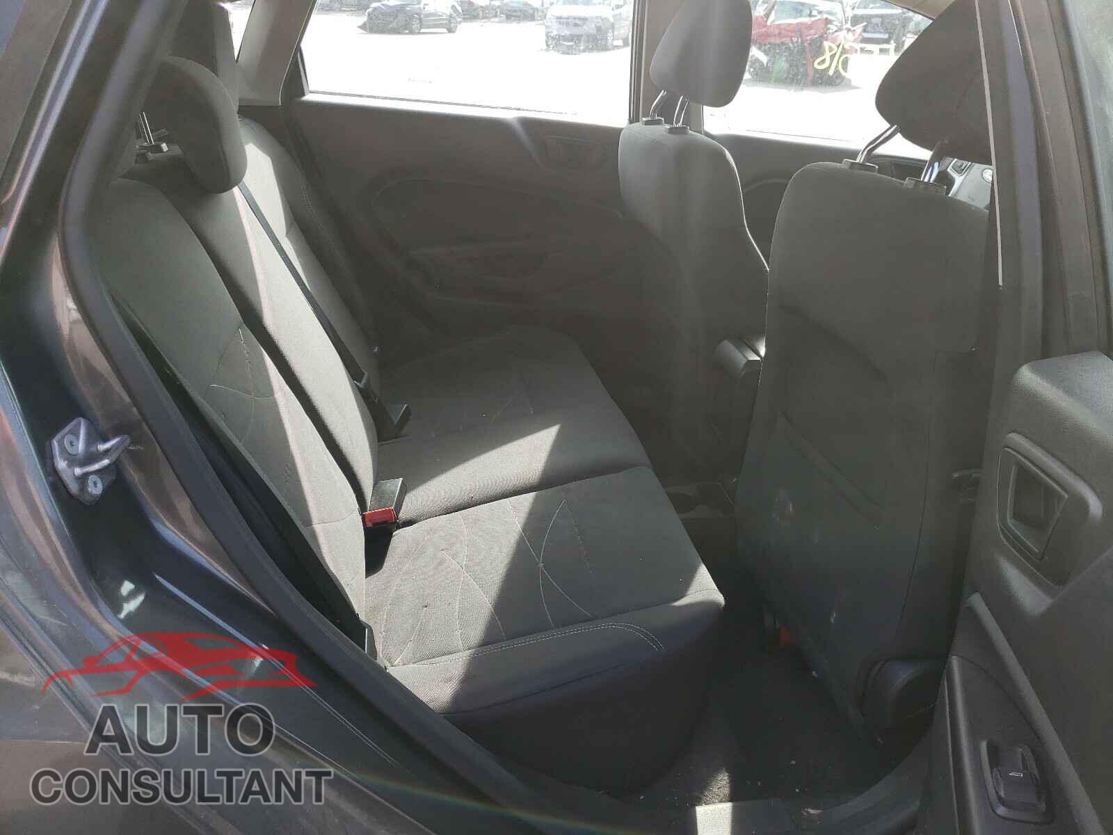 FORD FIESTA 2017 - 3FADP4EJ4HM135759