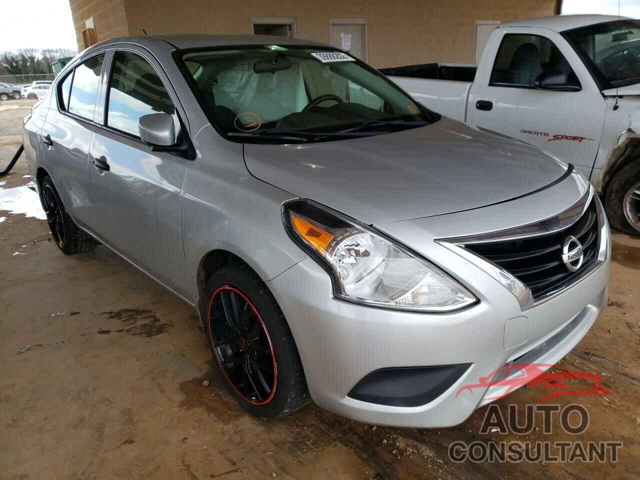 NISSAN VERSA 2017 - 3N1CN7AP9HL850066