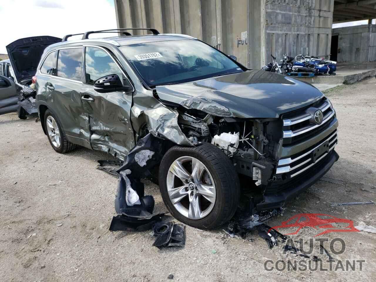 TOYOTA HIGHLANDER 2018 - 5TDDZRFH1JS859248