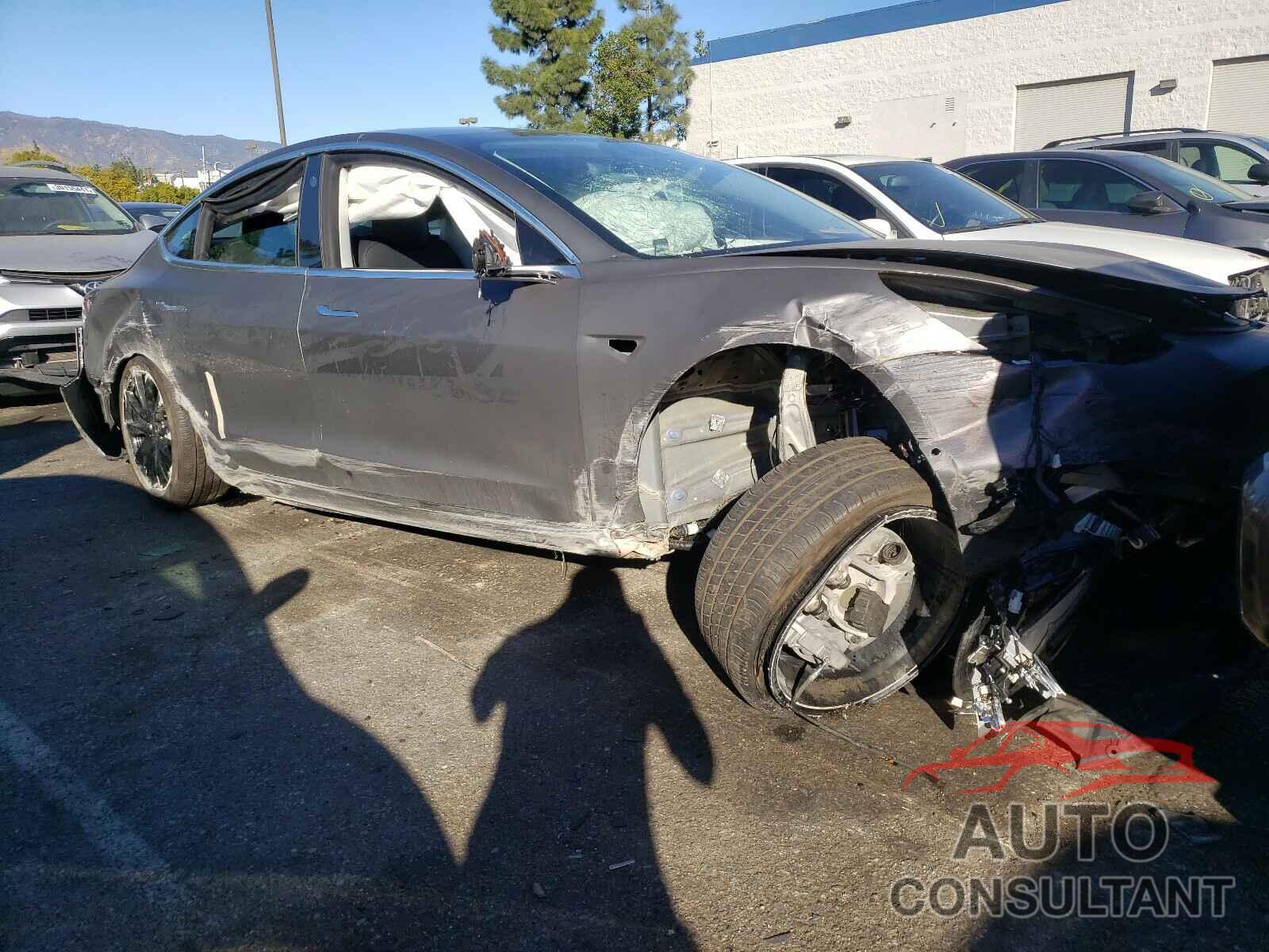 TESLA MODEL 3 2019 - 5YJ3E1EA3KF417171