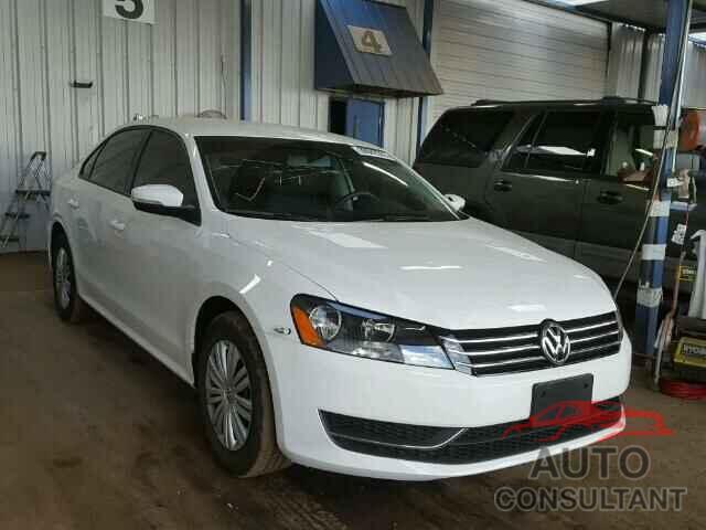 VOLKSWAGEN PASSAT 2015 - 1VWAS7A30FC022889