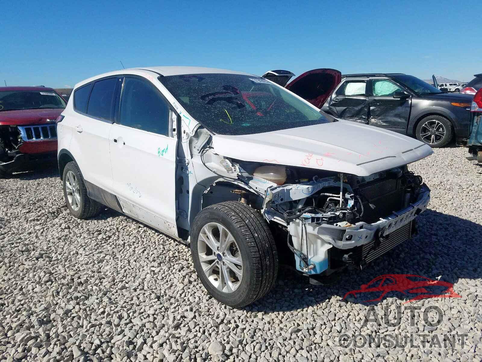 FORD ESCAPE 2017 - 3KPF34AD7KE047353