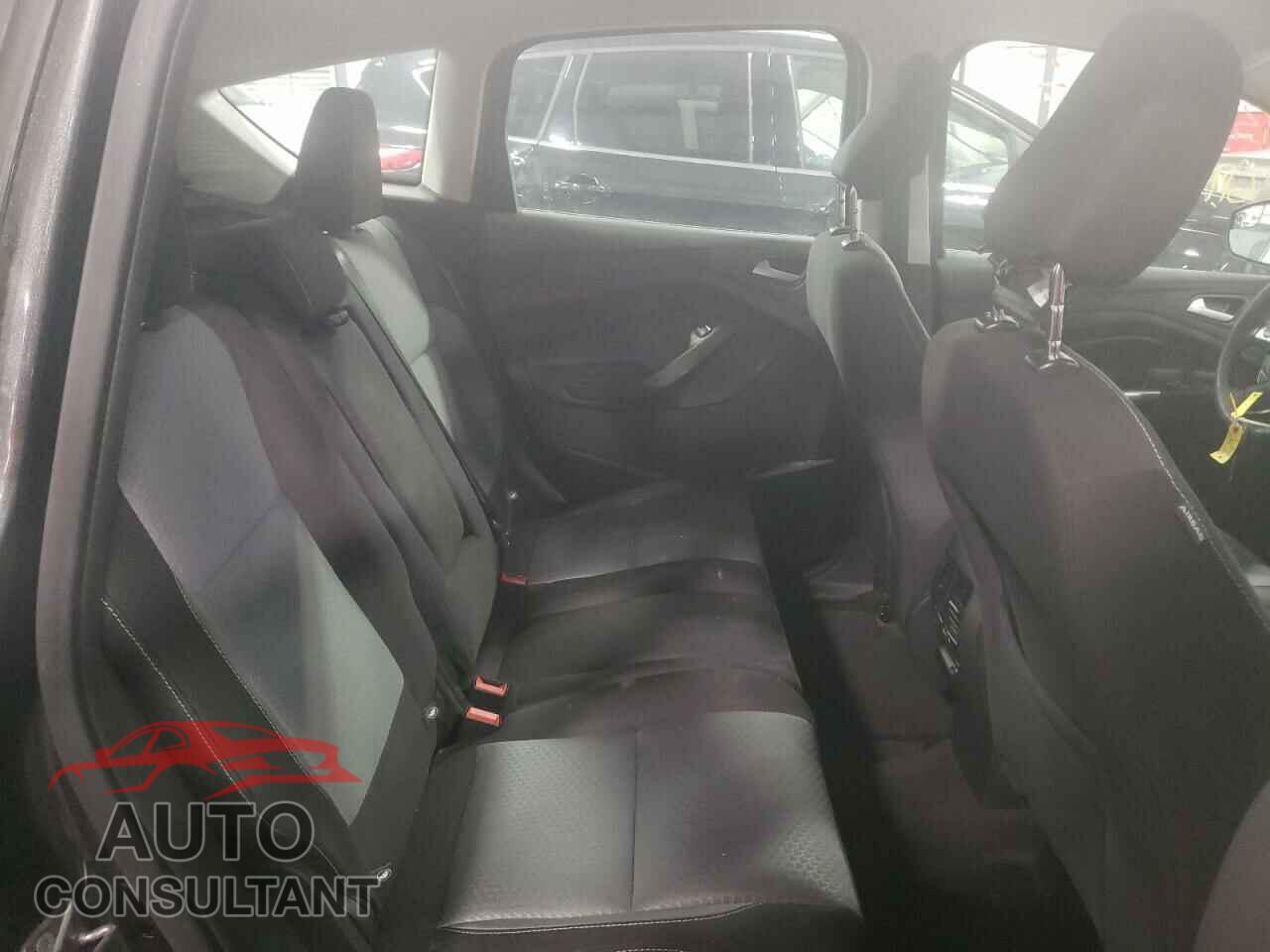 FORD CMAX 2018 - 3N1AB7AP1KY436449