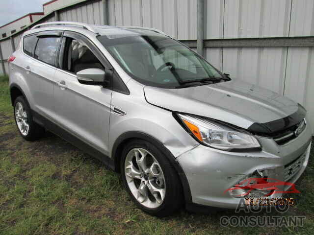 FORD ESCAPE 2015 - 5TFUY5F16GX534905