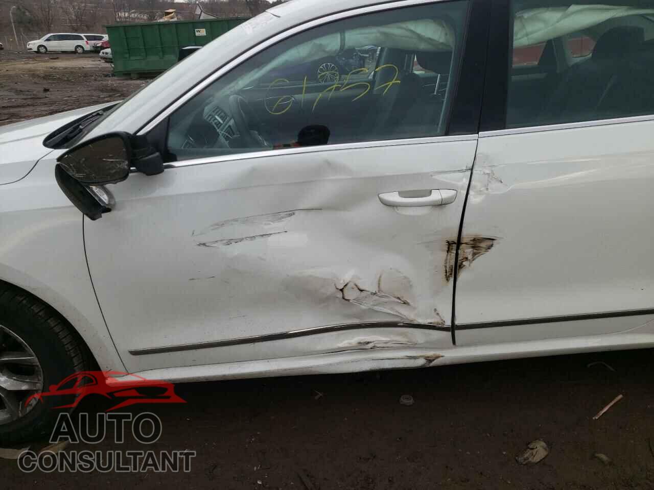 VOLKSWAGEN PASSAT 2017 - 1VWAT7A37HC076738