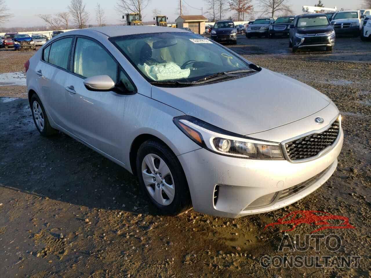 KIA FORTE 2017 - 3KPFK4A74HE145519