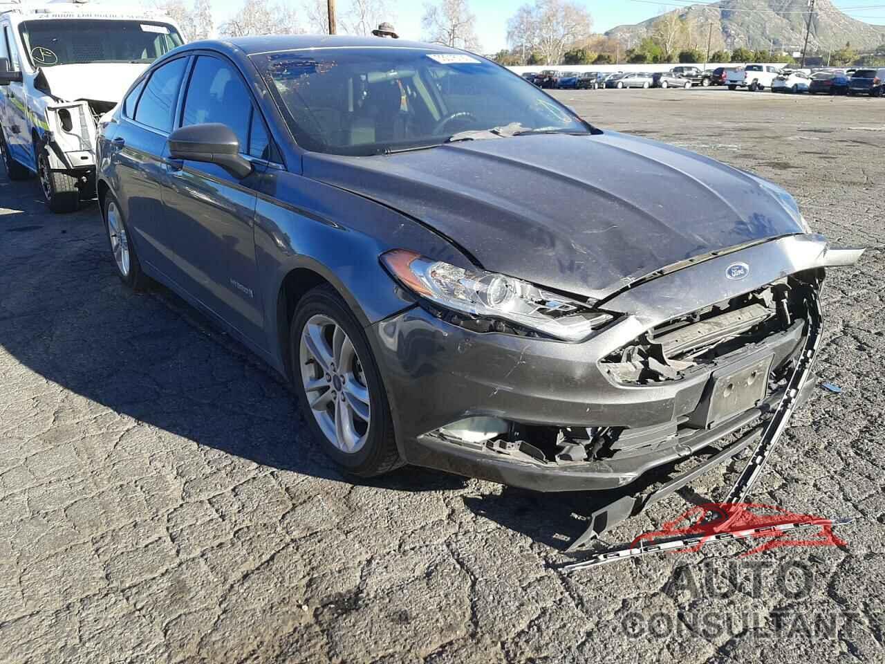 FORD FUSION 2018 - 3FA6P0LU0JR204664