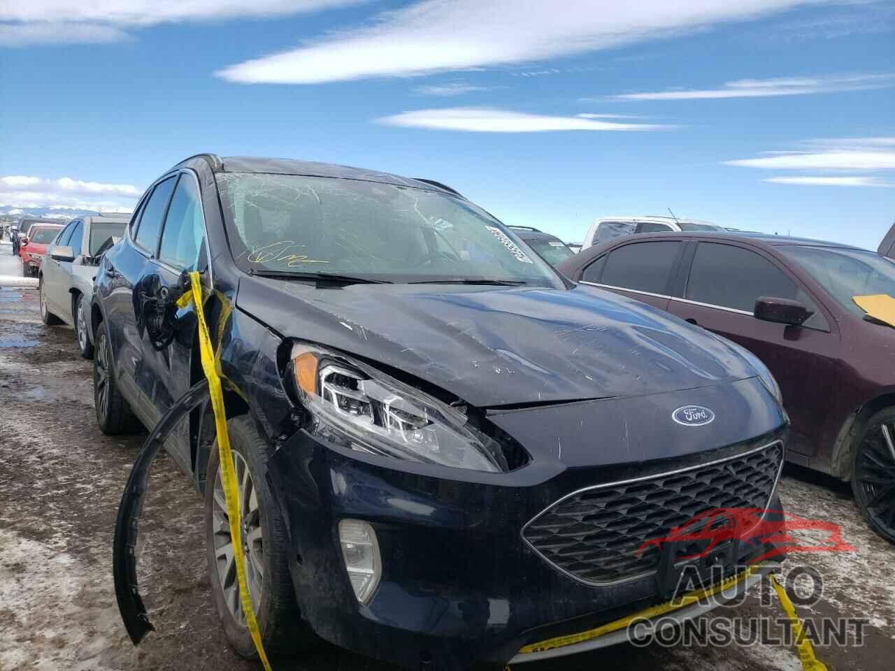 FORD ESCAPE 2021 - 1FMCU9J98MUA70763