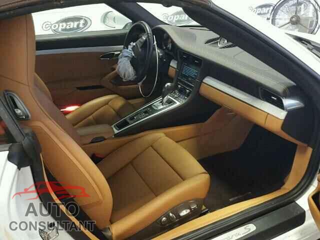 PORSCHE 911 2016 - WP0CB2A98GS154471